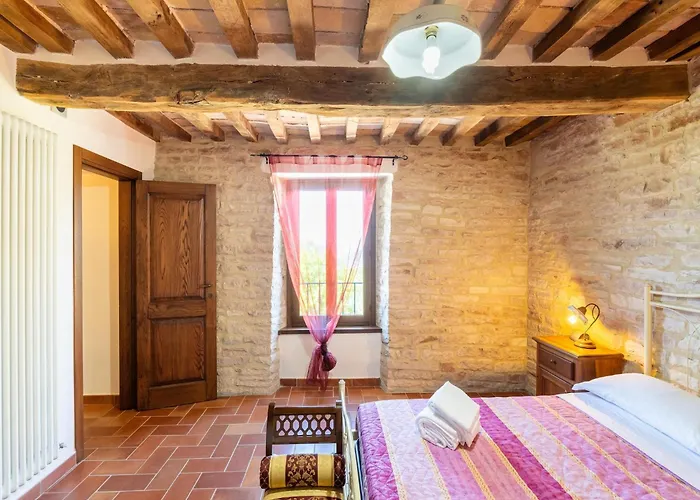 Apartment In A Farmhouse With 2 Swimming Pools